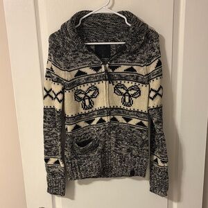TNA Cozy Black and Cream Sweater